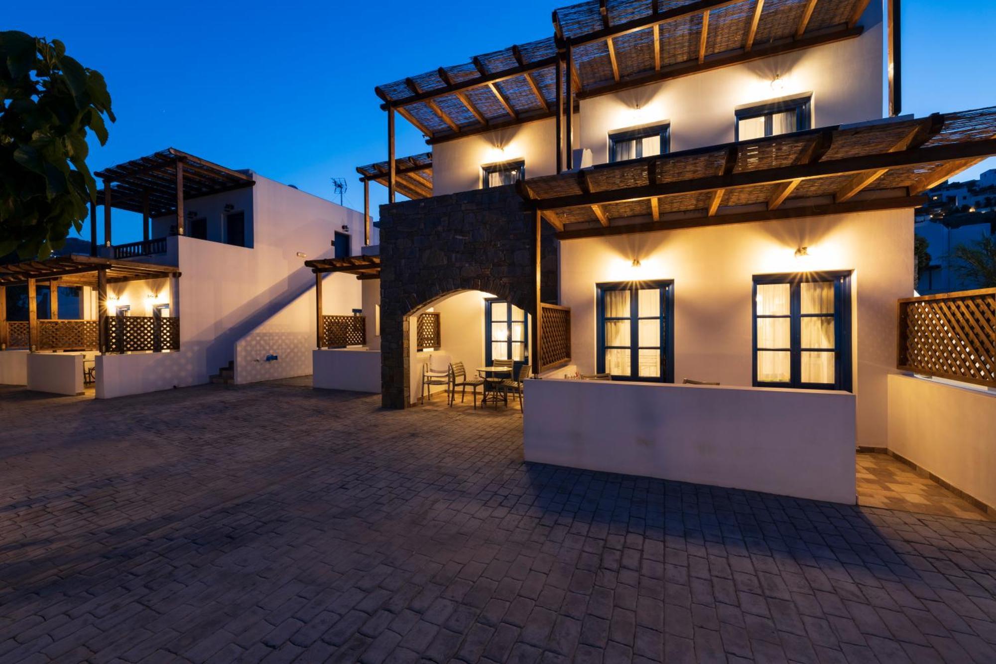 Almiriki Serifos Guest house