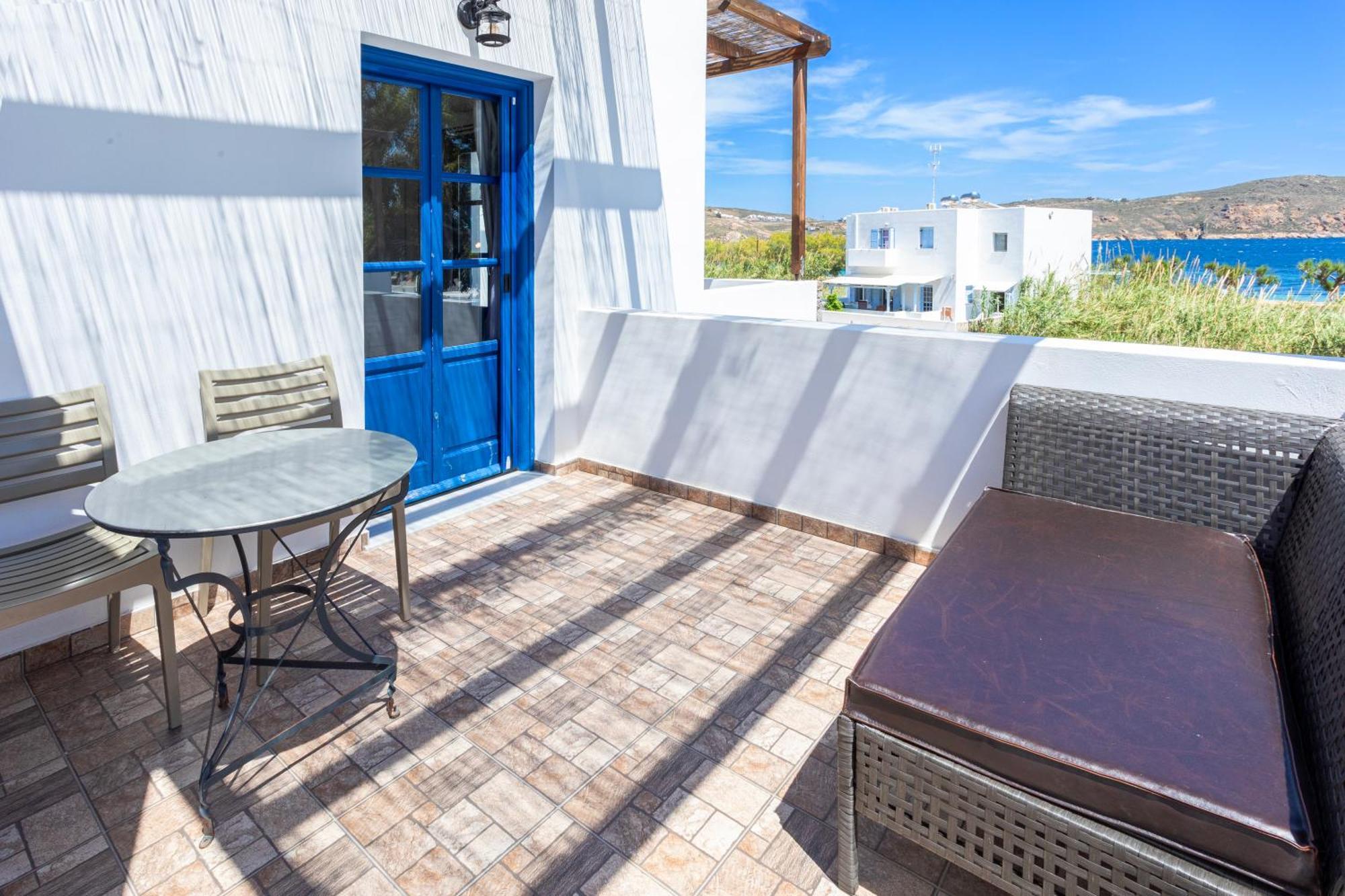 Almiriki Serifos Guest house Livadakia